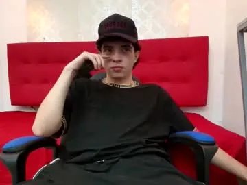 dia_fax18 on Chaturbate