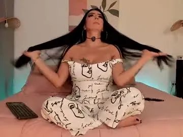 dilarahkessh on Chaturbate