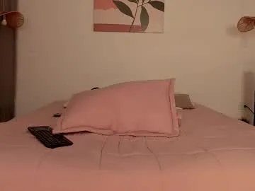 dilarahkessh on Chaturbate