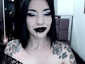 emearld_black on Chaturbate 