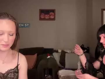 greenxxxqueen on Chaturbate 