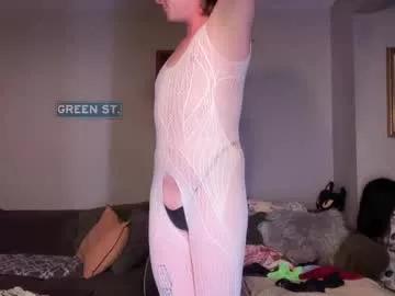 greenxxxqueen on Chaturbate 