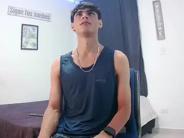 harrythomson1 on Chaturbate 