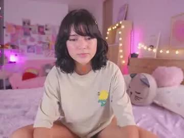 kittenmoon_ on Chaturbate 