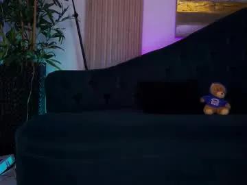 larasynn on Chaturbate 