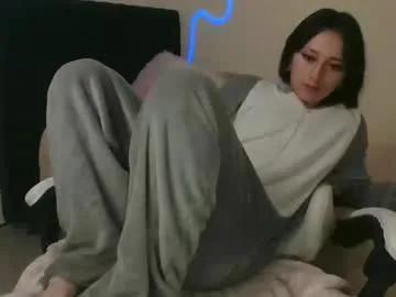 lia_queen610's avatar