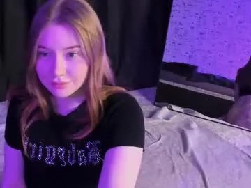 lillie_berry on Chaturbate