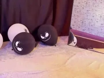 lillie_berry on Chaturbate