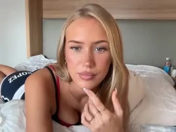 livslifee on Chaturbate