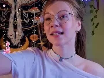 lyra_thenymph on Chaturbate