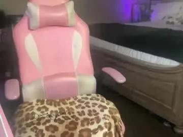 meetsouthernpeach on Chaturbate 