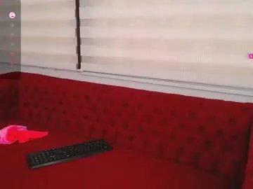 meilybarbie on Chaturbate