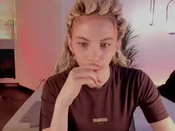 mia_silk on Chaturbate