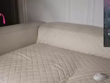 minimollyq on Chaturbate