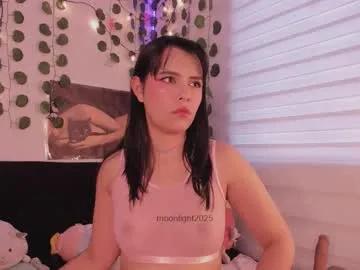 moonliight__ on Chaturbate