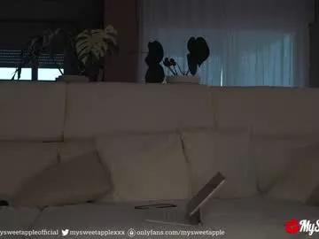 mysweetapple on Chaturbate