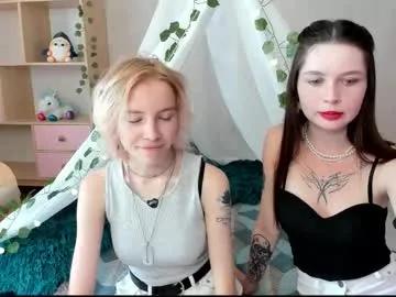 pink_lila18 on Chaturbate