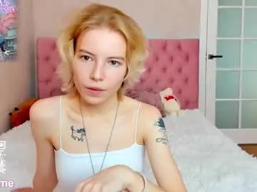 pink_lila18 on Chaturbate