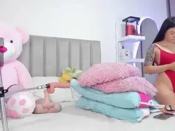 queen_antonella_oficial on Chaturbate 