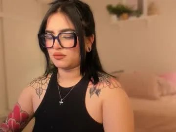 sarah_volkov on Chaturbate