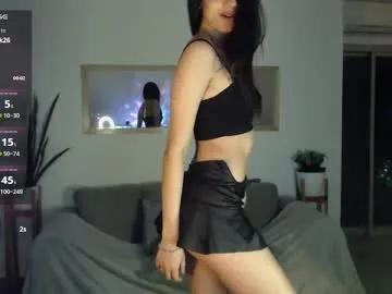 sophia_whispers on Chaturbate