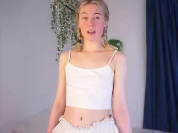 sunnybish — Goal: Suck my little finger (123 fav pattern::)300 fav pattern:) Hello,I'm Keeley:)  Im #18 years old, yes  #smallboobs  also  Im use #lovense and my body really #skinny #squirt Lets play! [21 token