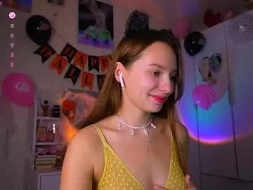 sweet__kitty__11 on Chaturbate 