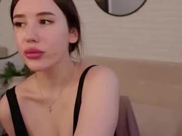 velvetmoore on Chaturbate 