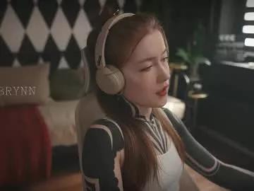 ynnenbrynn on Chaturbate 