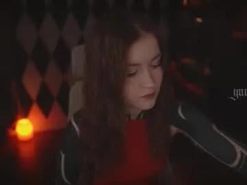 ynnenbrynn on Chaturbate 