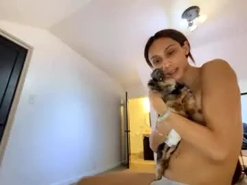 yungfemslut on Chaturbate