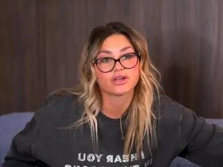 anastasya_noir on Flirt4Free 