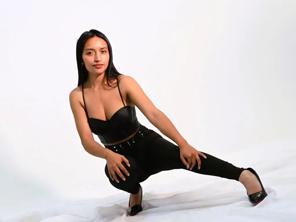 NicoleGutemberg's avatar