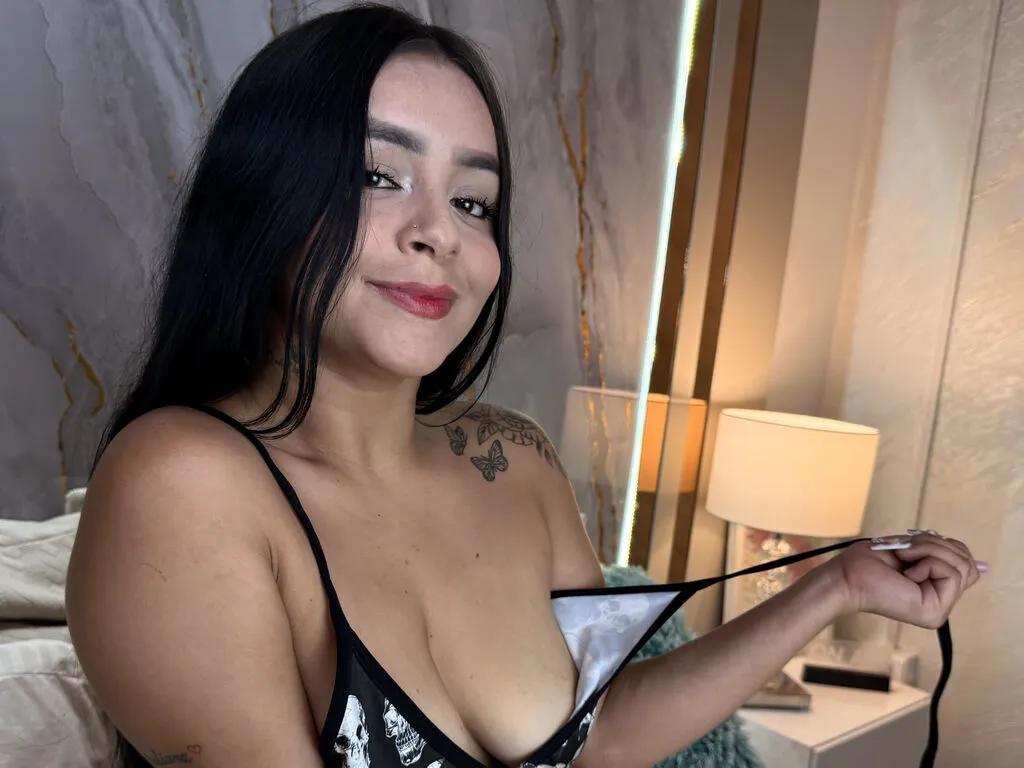 ZoeMadisson's avatar